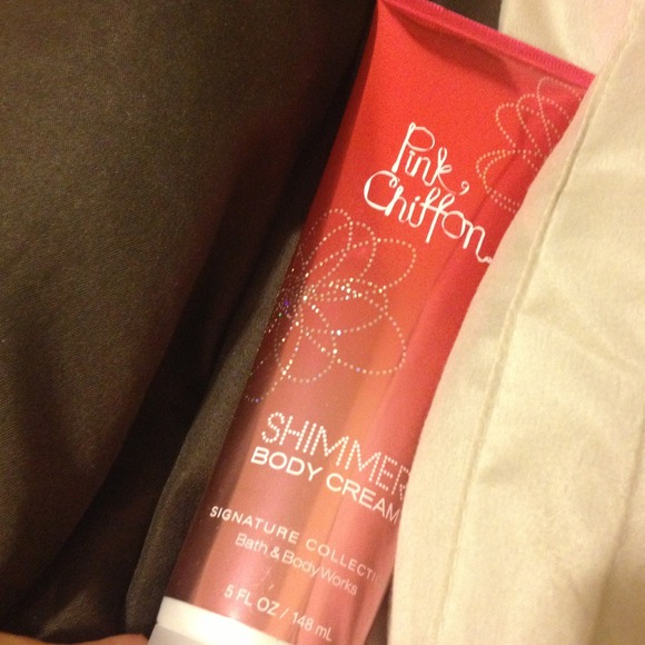Pink chiffon shimmer body cream