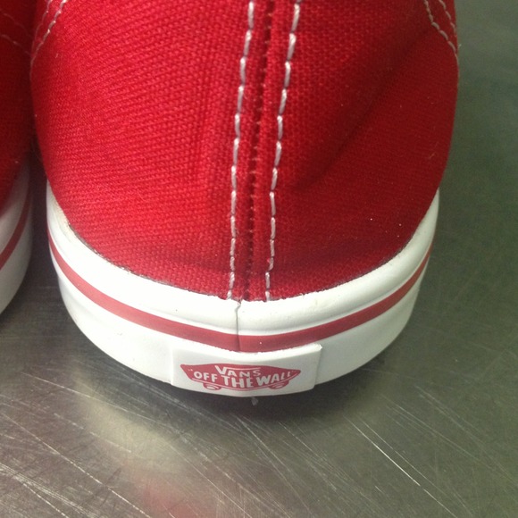 🚫Sold!!!!!!!!🚫Red vans - Picture 3 of 4
