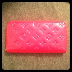 ❌Hold❌Louis Vuitton wallet