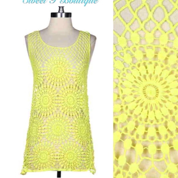❌❌SOLD❌❌Neon Yellow Sunburst Crochet Top