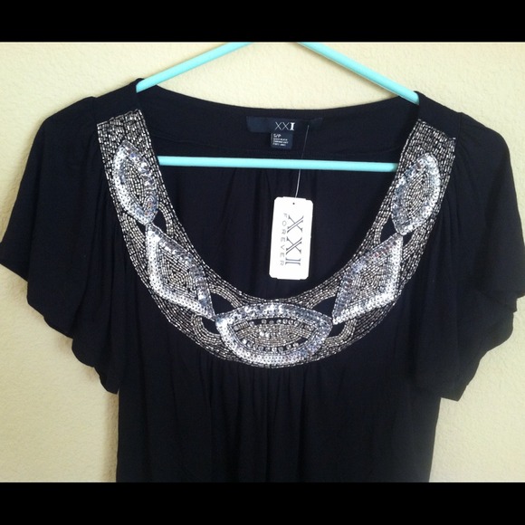 Black Swoop Neck Shirt - Picture 2 of 4