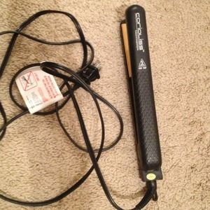 Corioliss straightening iron