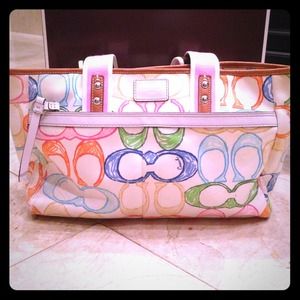 REDUCED* Summer Coach bag
