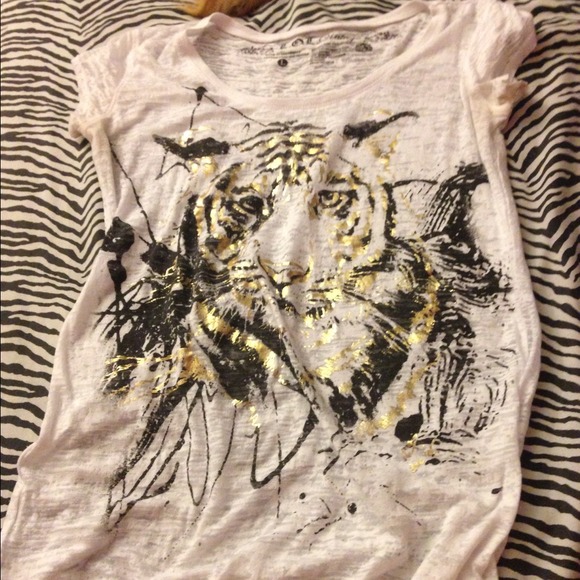 Tiger t-shirt