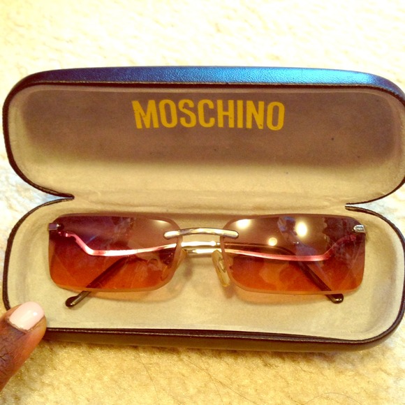 Moschino shades with case