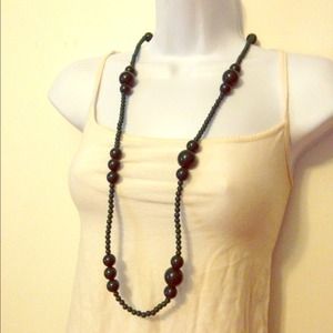 ❌SOLD&BUNDLED❌Chunky Dark Green Beads ✨NWT✨