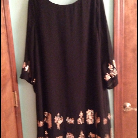 🌟SOLD IN BUNDLE🌟Dana Buchman dress