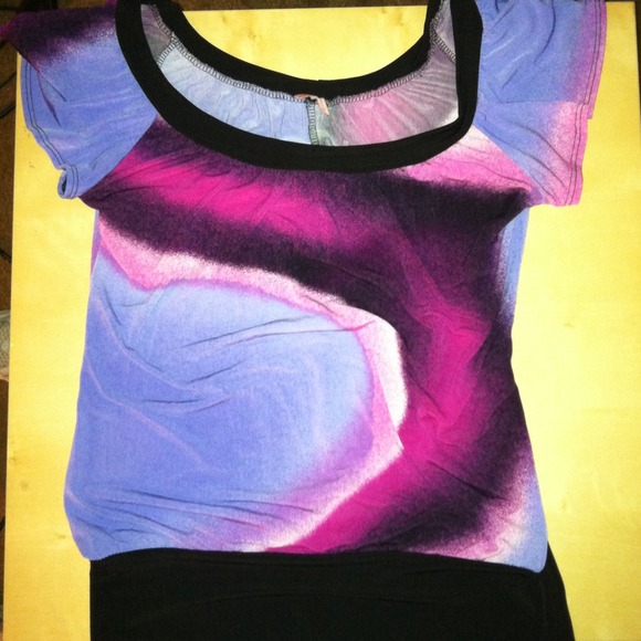 Pretty top perfect to wear with anything!