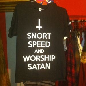 ❤Snort speed an worship satan shirt 😎