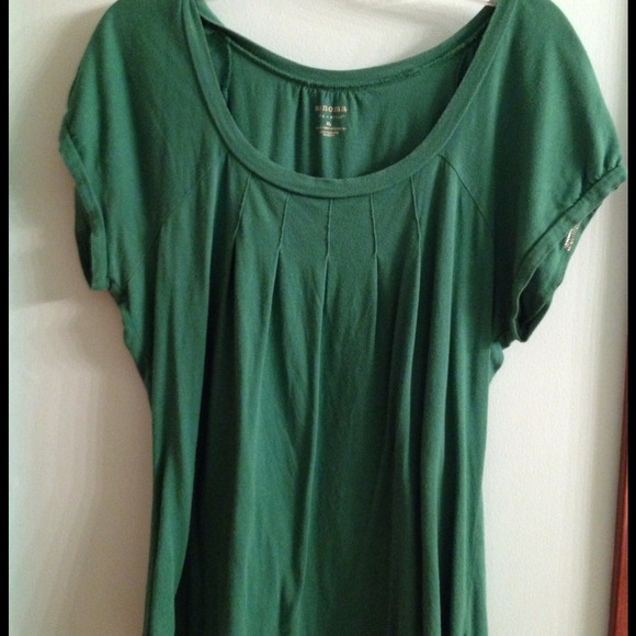 🌟SOLD🌟Sonoma Green tee