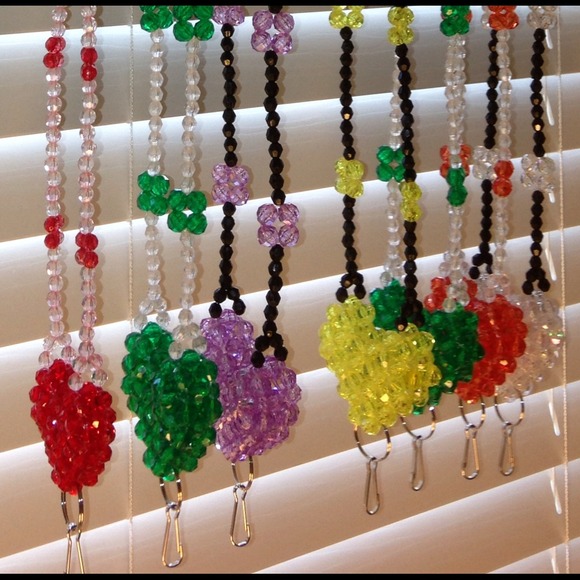 Beaded ID/Key holder - Picture 2 of 3