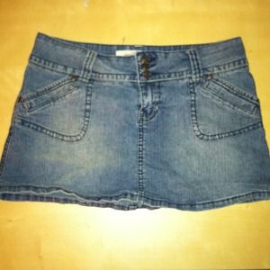 Hydraulic jean skirt!!! Super cute!!!