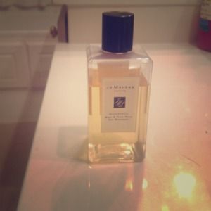 Jo Malone  shower gel
