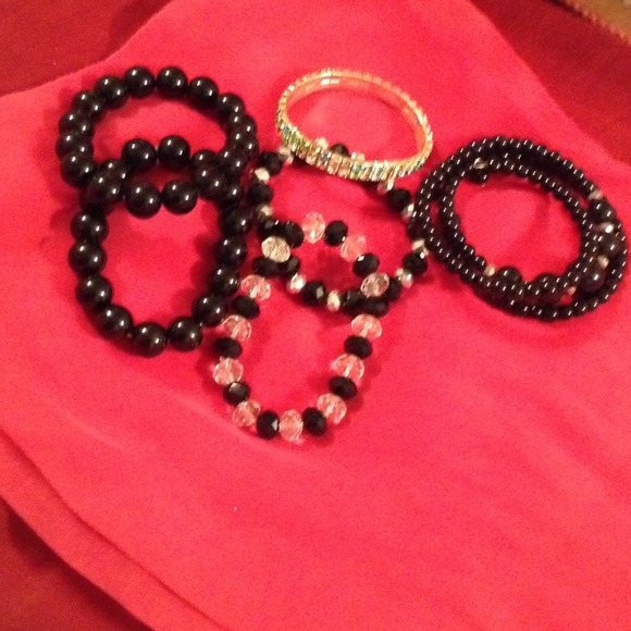 💗Stretchy bracelet bundle💗