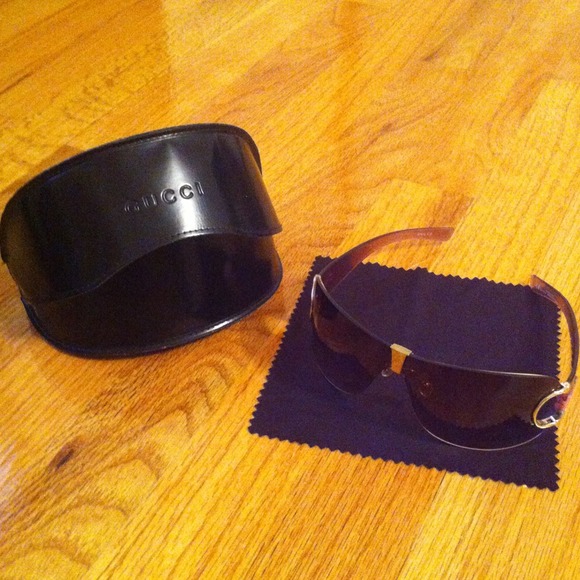 100% Authentic Gucci Sunglasses