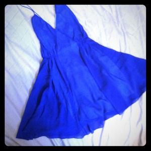 H81 Chiffon paneled low back dress