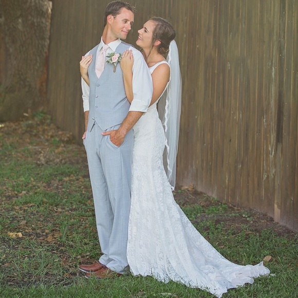 Meet Your Seller/Buyer💕 - Picture 5 of 10