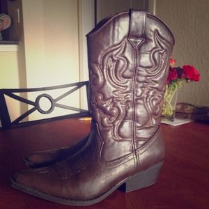 Brown MADDEN GIRL inspired boots