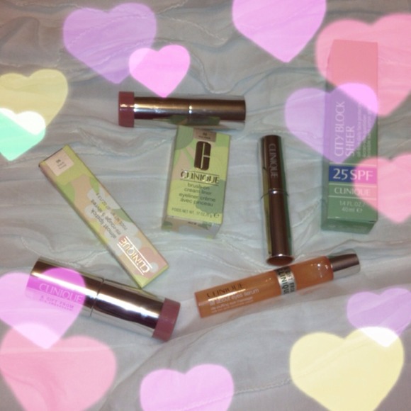 Gift with purchase of $50+ from my closet