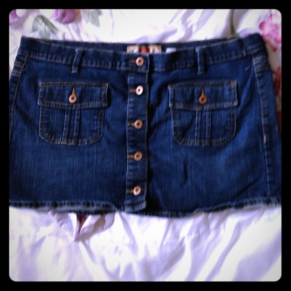 BUNDLE 4 @missy10 shorts, suit, jean skirt, shirt