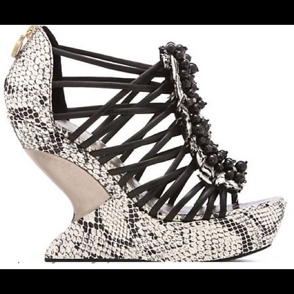 leifsdottir wedge sandals - Picture 2 of 4