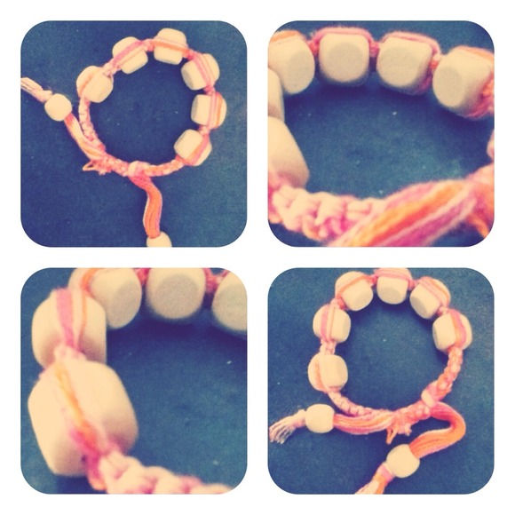 Simple_Chiqq Bracelets - Picture 2 of 4