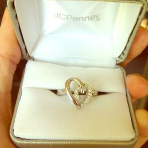 1/5 Diamond Sterling Silver Heart Fashion Ring