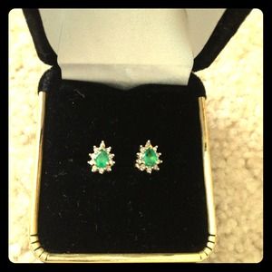 Emerald and diamond earrings