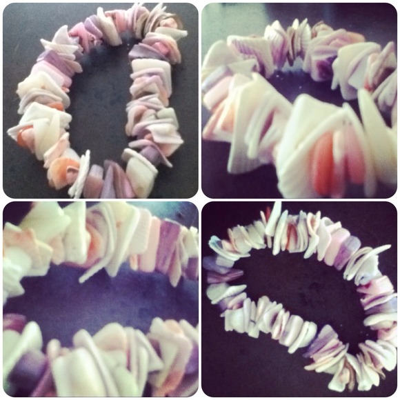 Simple_Chiqq Bracelets - Picture 2 of 4