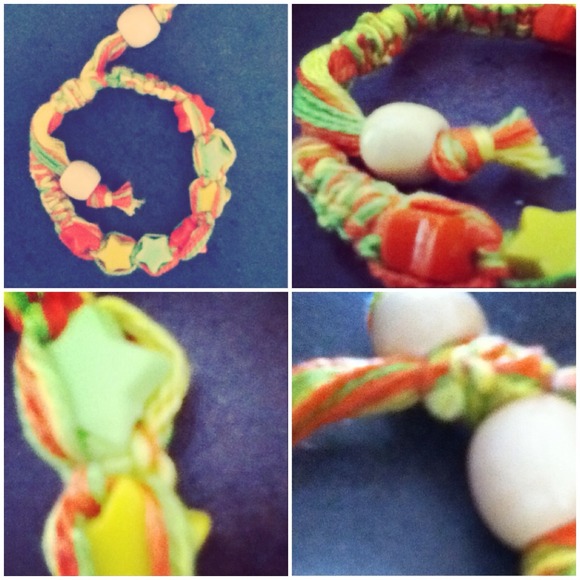 Simple_Chiqq Braceletsq - Picture 2 of 4