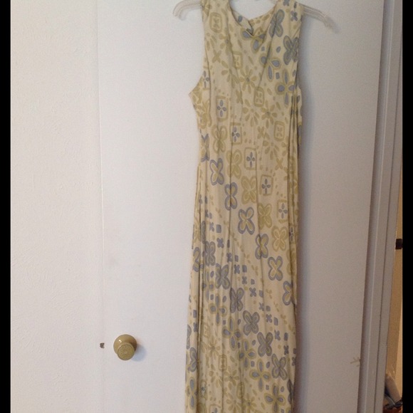 Pretty multi yellow and green dress