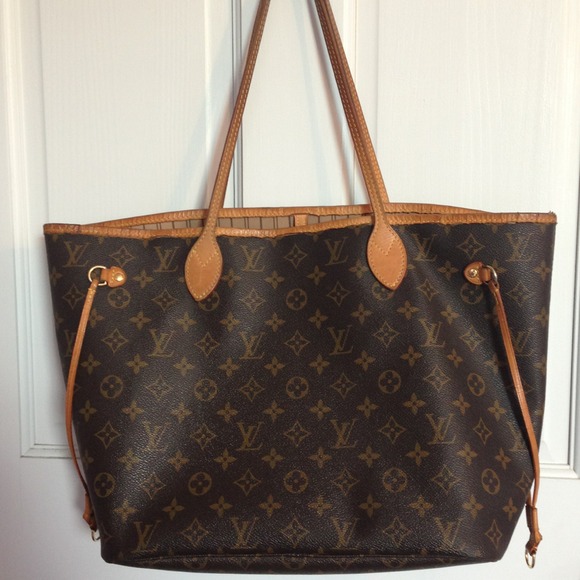 AUTHENTIC LOUIS VUITTON NEVERFULL MM