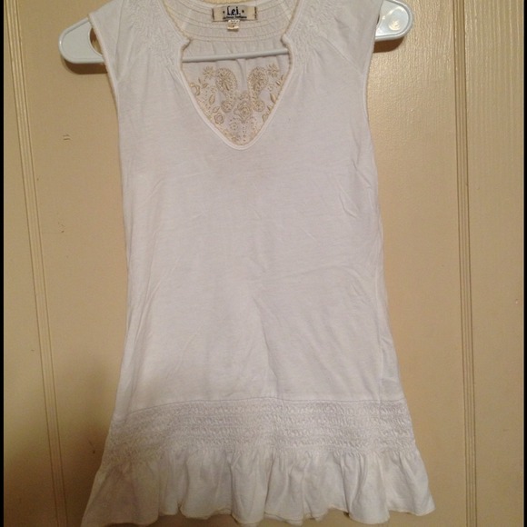 White Tunic "NWOT"