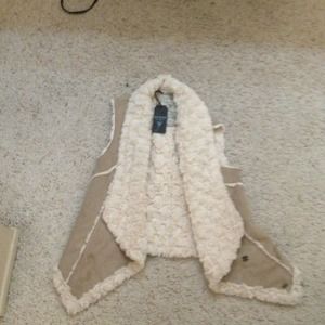 NWT real sheepskin vest  from guess