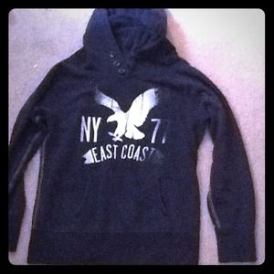 TRADED Soft and comfy American Eagle hoodie