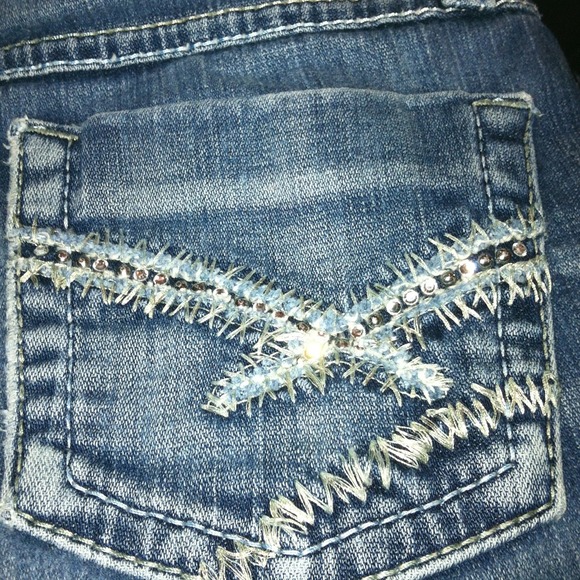 BKE jeans! Super cute! HOLD