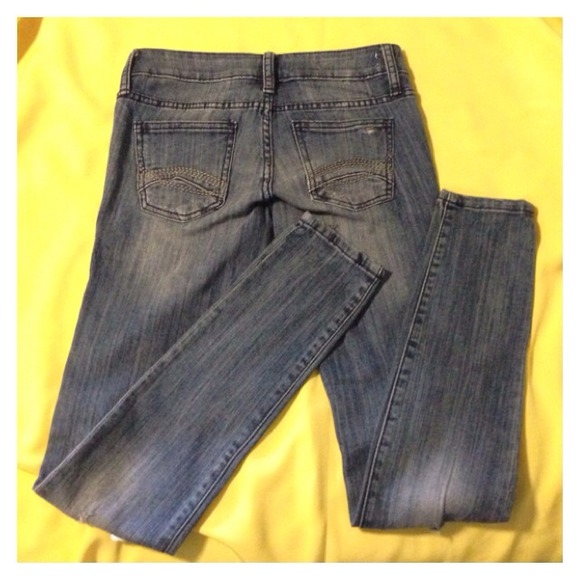 Denim super skinny distressed jeans - Picture 3 of 3