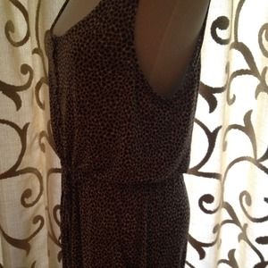 Leopard print jumper- adjustable waist drawstring.