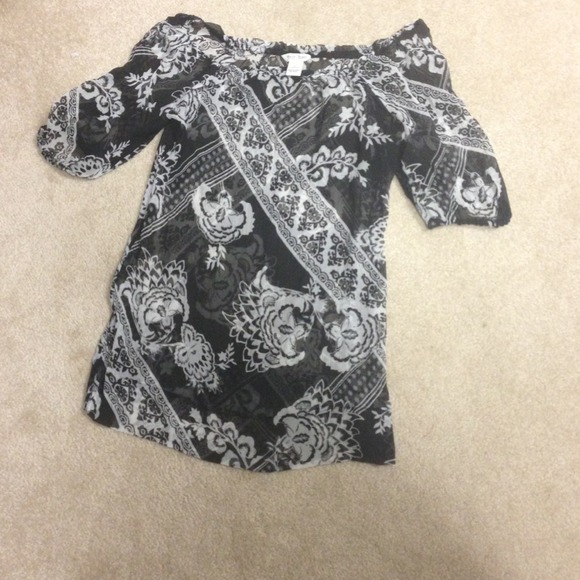 Black house white market 3/4 sheer top