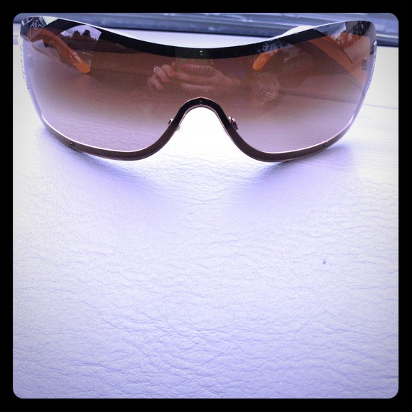 CHANEL sunglasses !!! Very rare