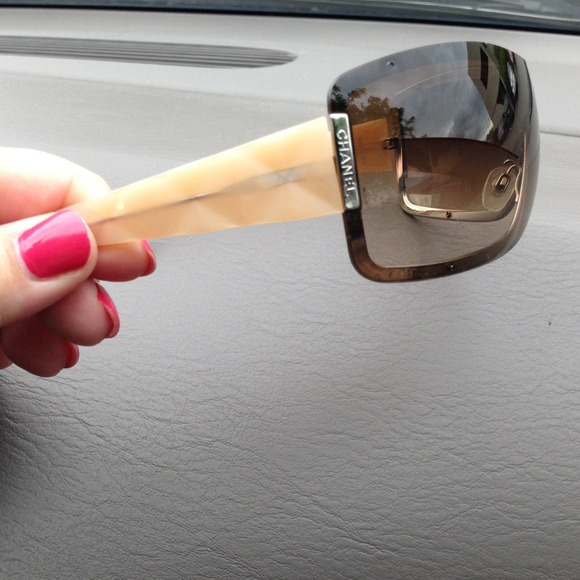CHANEL sunglasses !!! Very rare main image 4