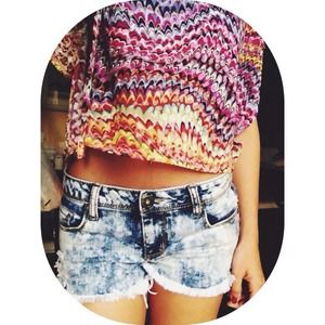 🔮SALE!!🔮Trippy psychedelic crop top! 🌀