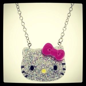 Hello kitty necklace authentic