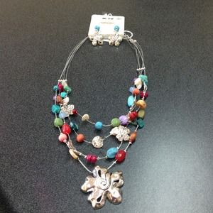 Necklace and earring set