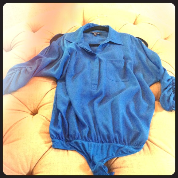 BeBe body suit blouse