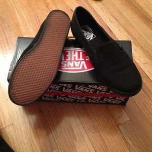 Skippy Sneakers 🚨REDUCED🚨