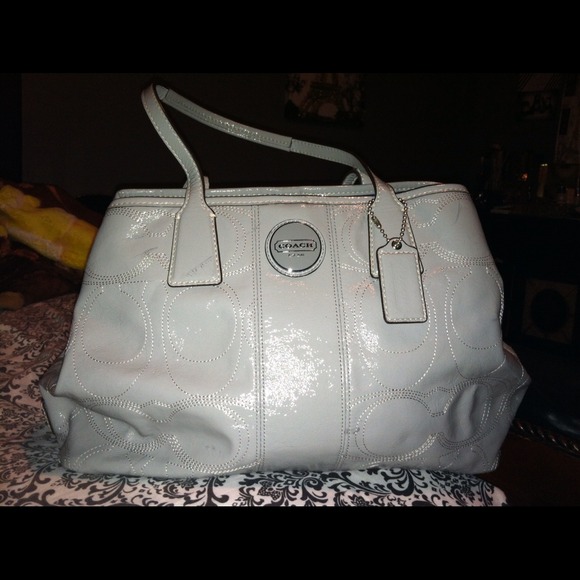 Coach handbag - Picture 1 of 1