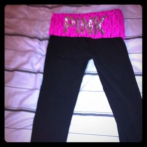 🔴SOLD!🔴VS Yoga Leggings CROP!