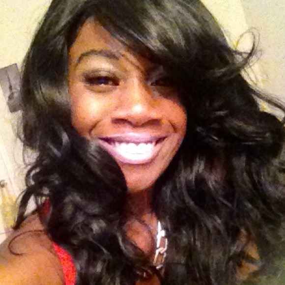 Hi 😁Meet Your Seller