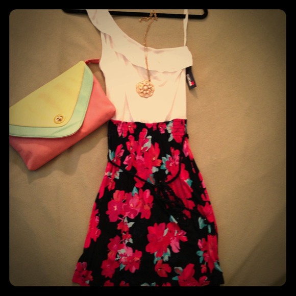 Garage one shoulder summer dress